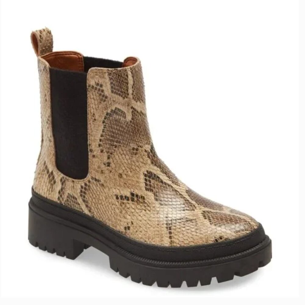 Lucky Brand Ellerey Chelsea Lug Sole Boots in Snake Print Size 9
